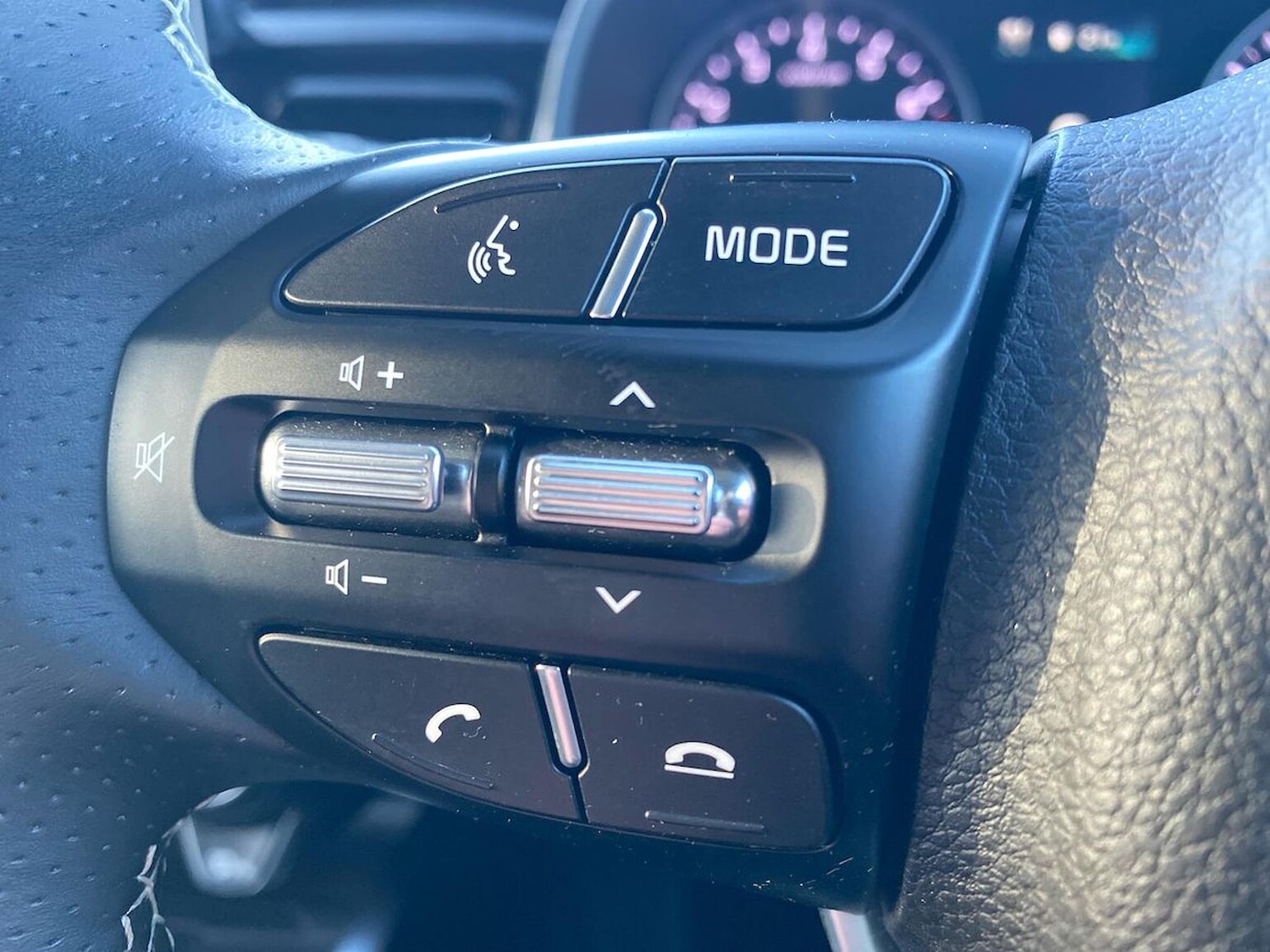 Used Kia Stonic 2022 for sale - 76863954: Photo 27