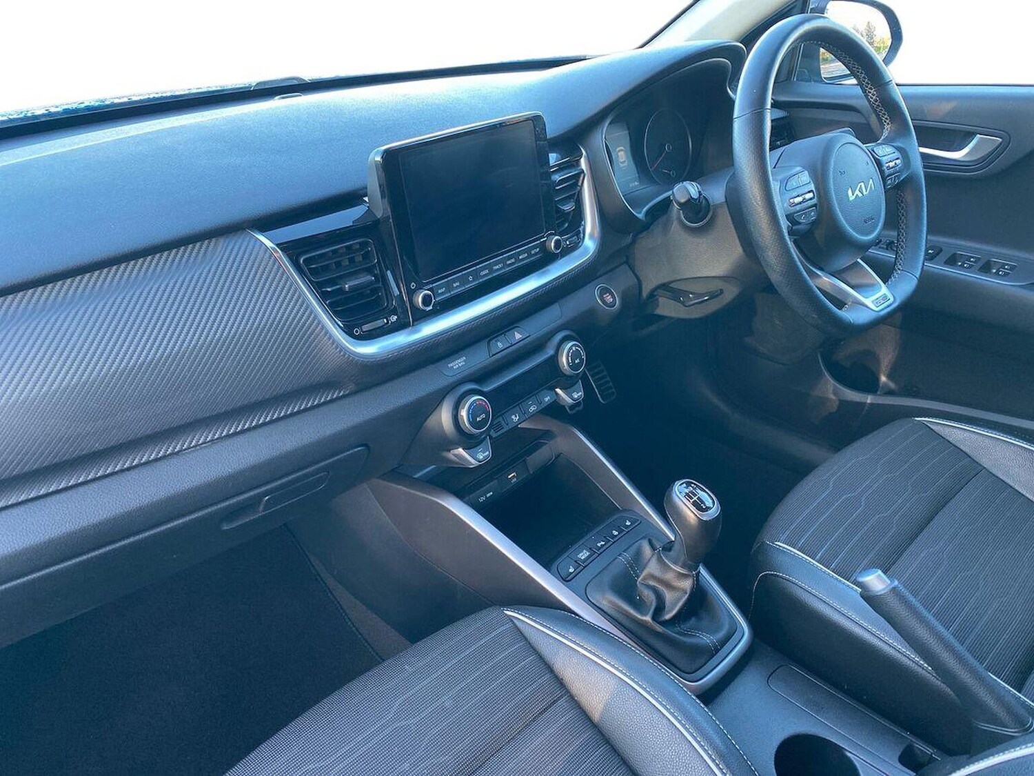 Used Kia Stonic 2022 for sale - 76863954: Photo 7