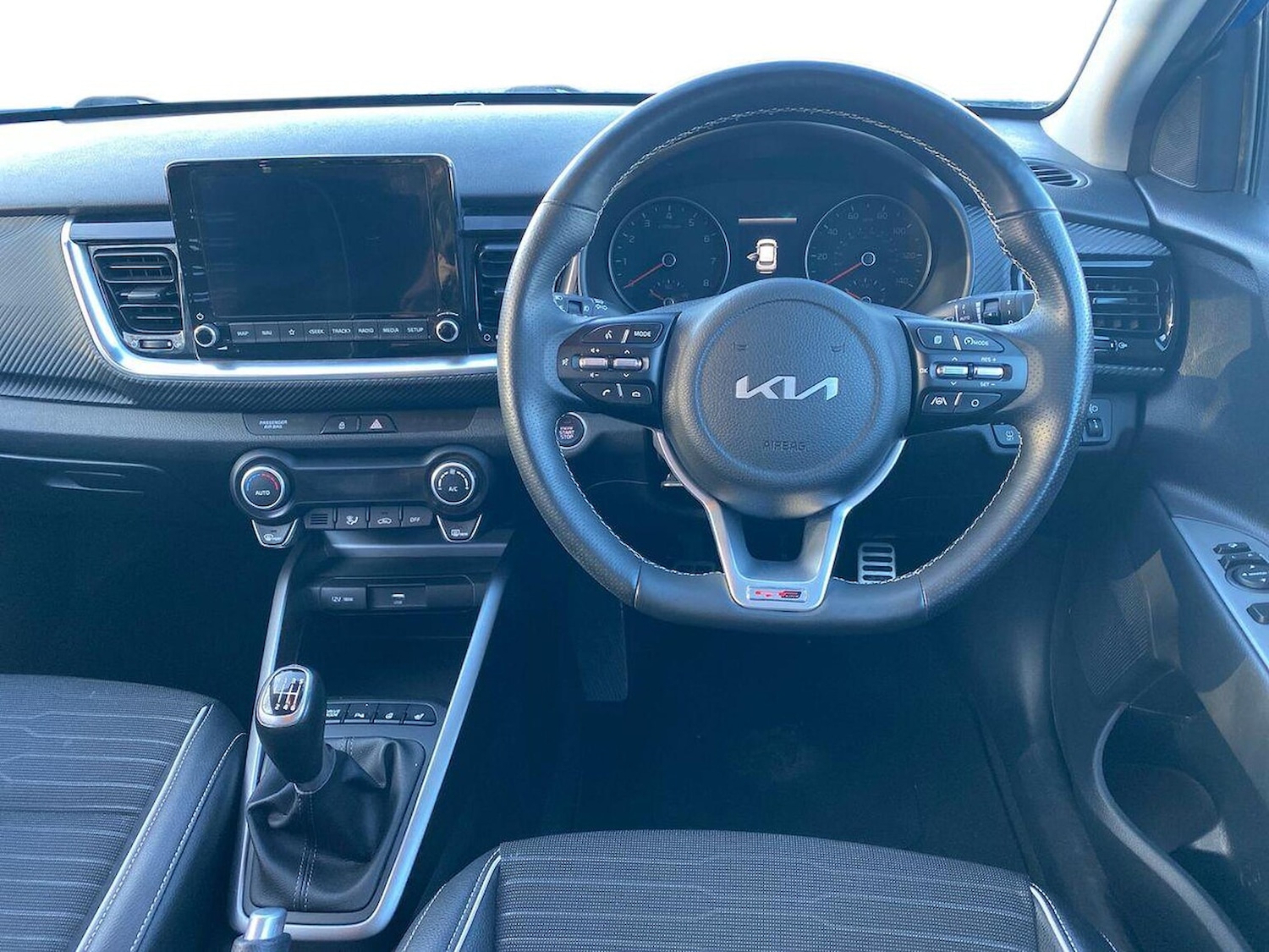 Used Kia Stonic 2022 for sale - 76863954: Photo 9