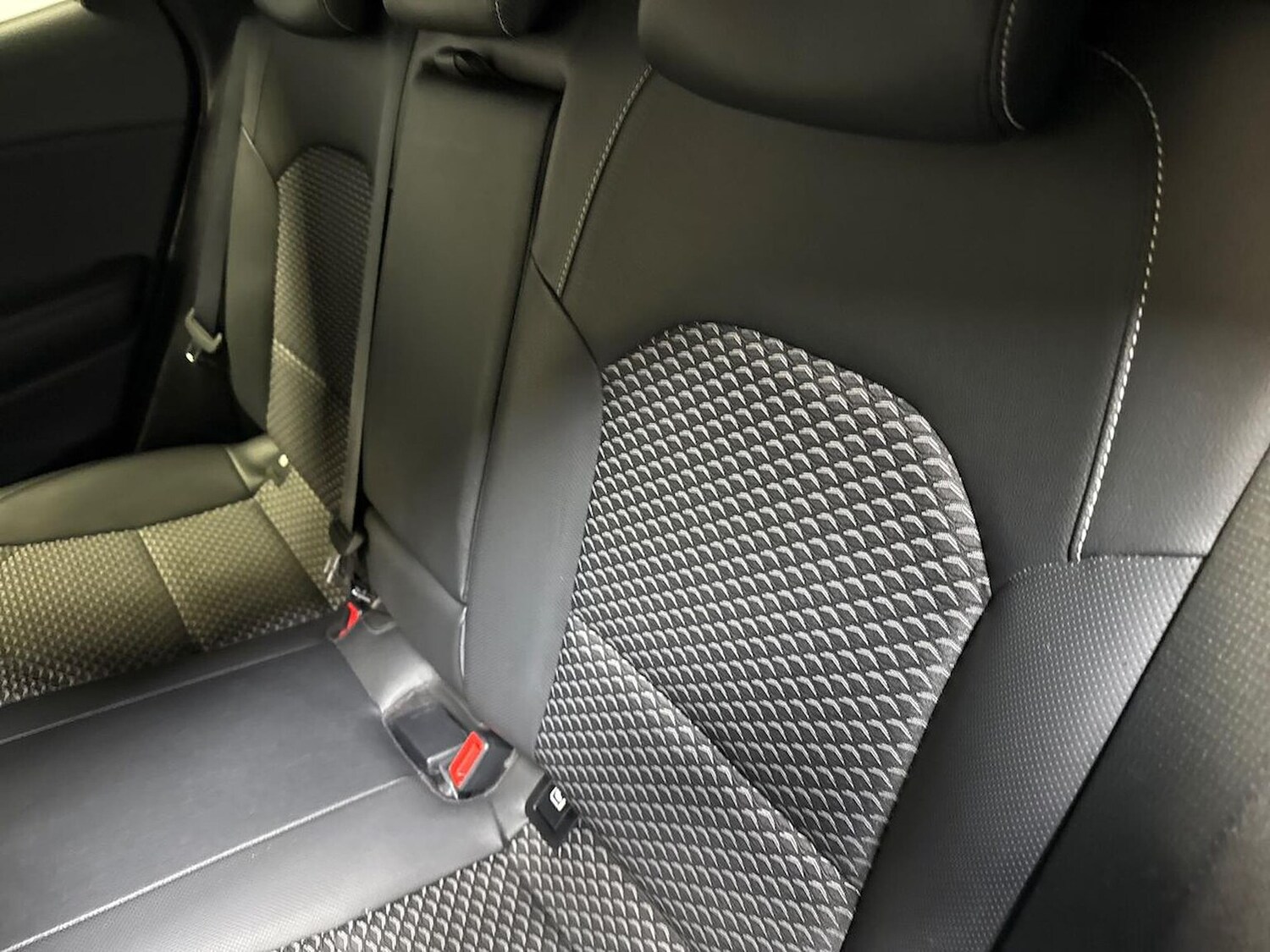 Used Kia XCeed 2023 for sale - 76599297: Photo 16