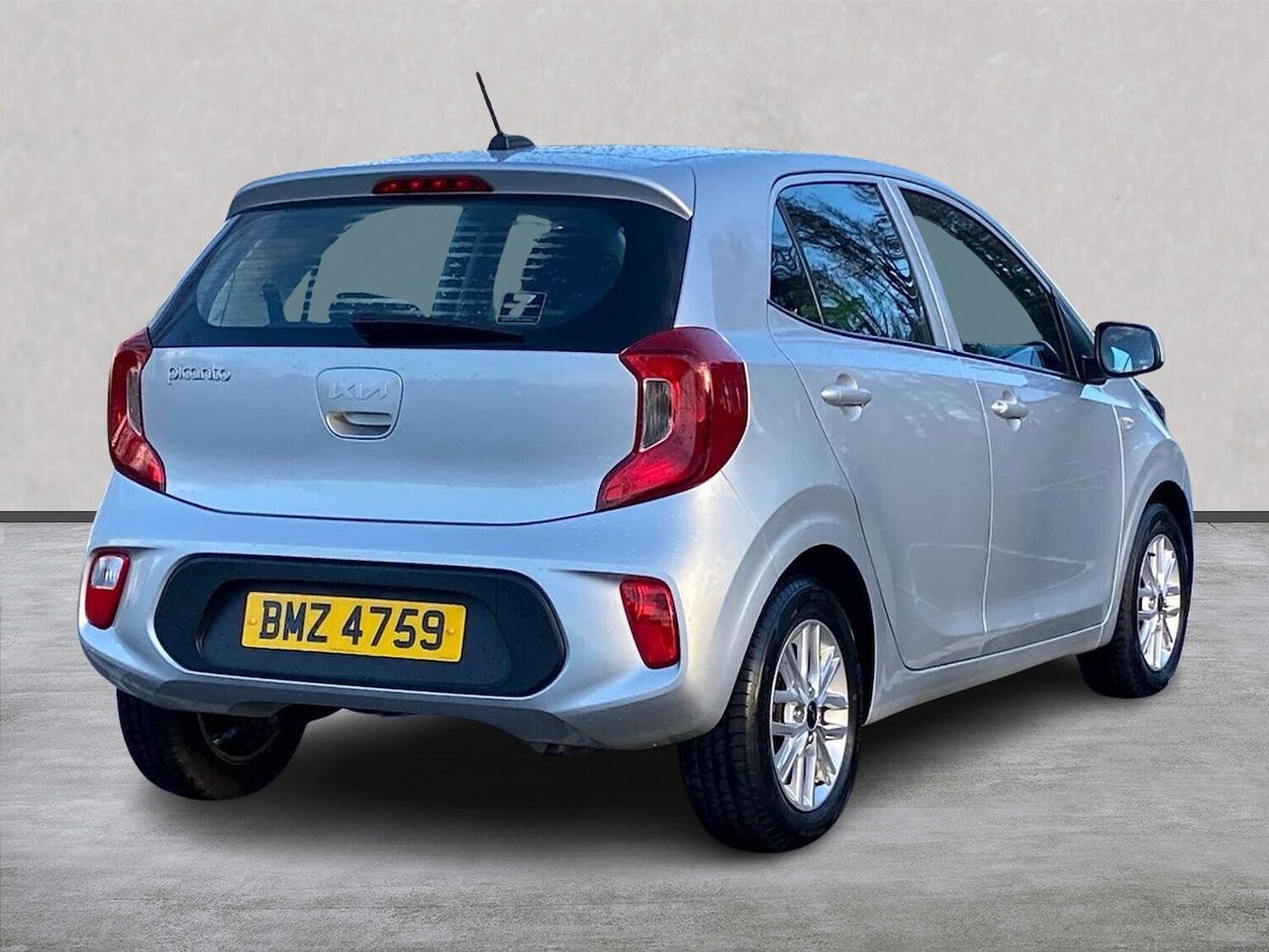 Used Kia Picanto 2023 for sale - 76490507: Photo 18