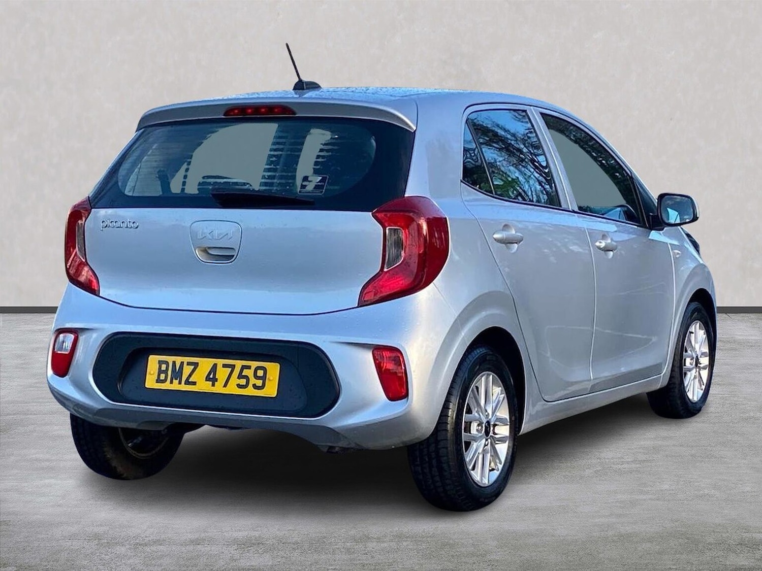 Used Kia Picanto 2023 for sale - 77656144: Photo 18