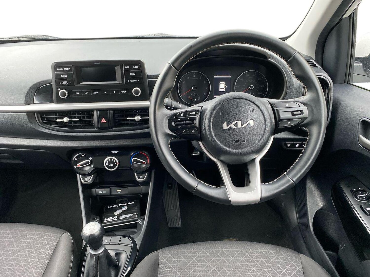 Used Kia Picanto 2023 for sale - 76300795: Photo 9