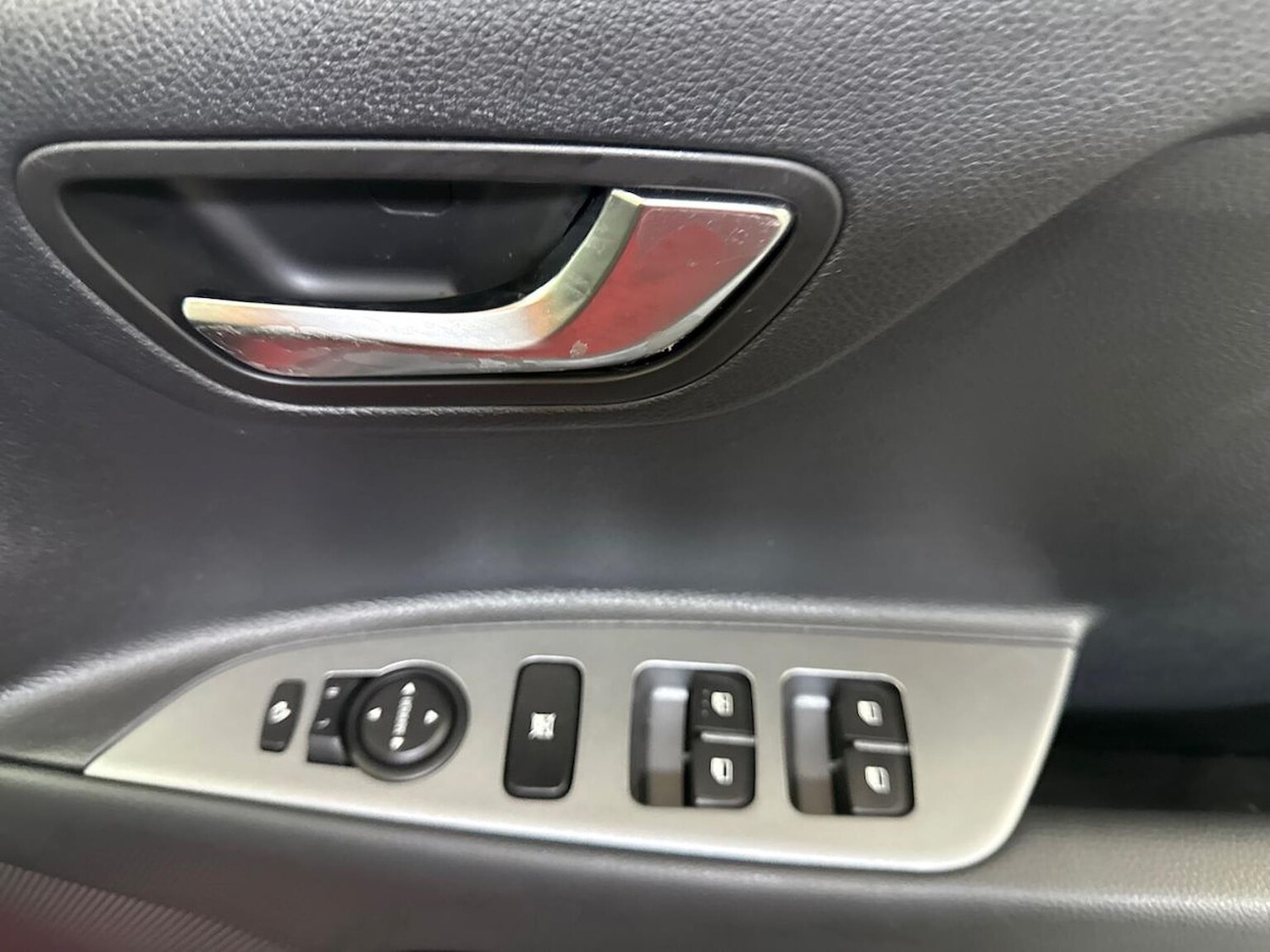 Used Kia Stonic 2025 for sale - 78139532: Photo 21