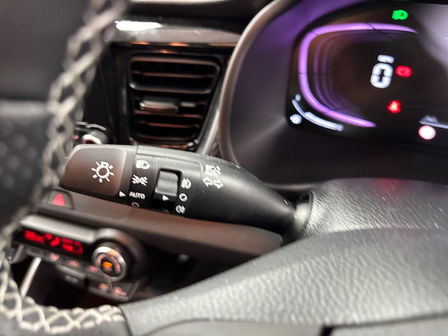 Used Kia Stonic 2025 for sale - 78139532: Photo 26