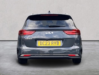 Used Kia Ceed 2023 for sale - 75968923: Photo