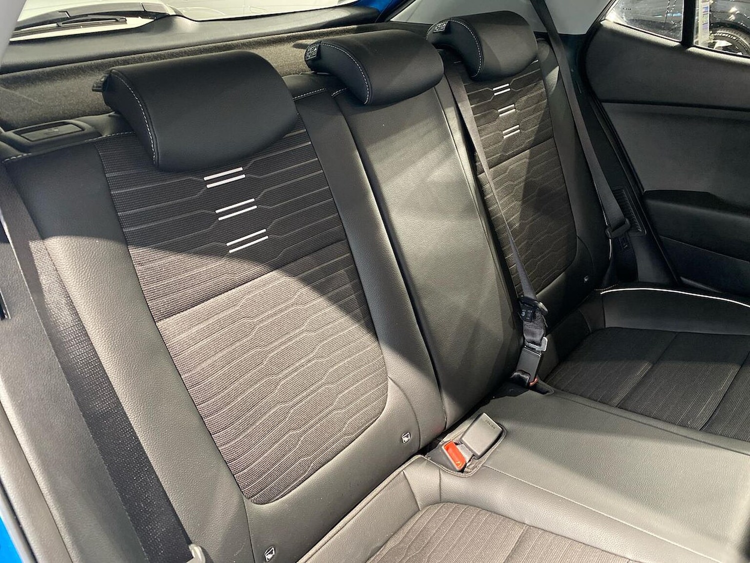 Used Kia Stonic 2025 for sale - 76643498: Photo 16