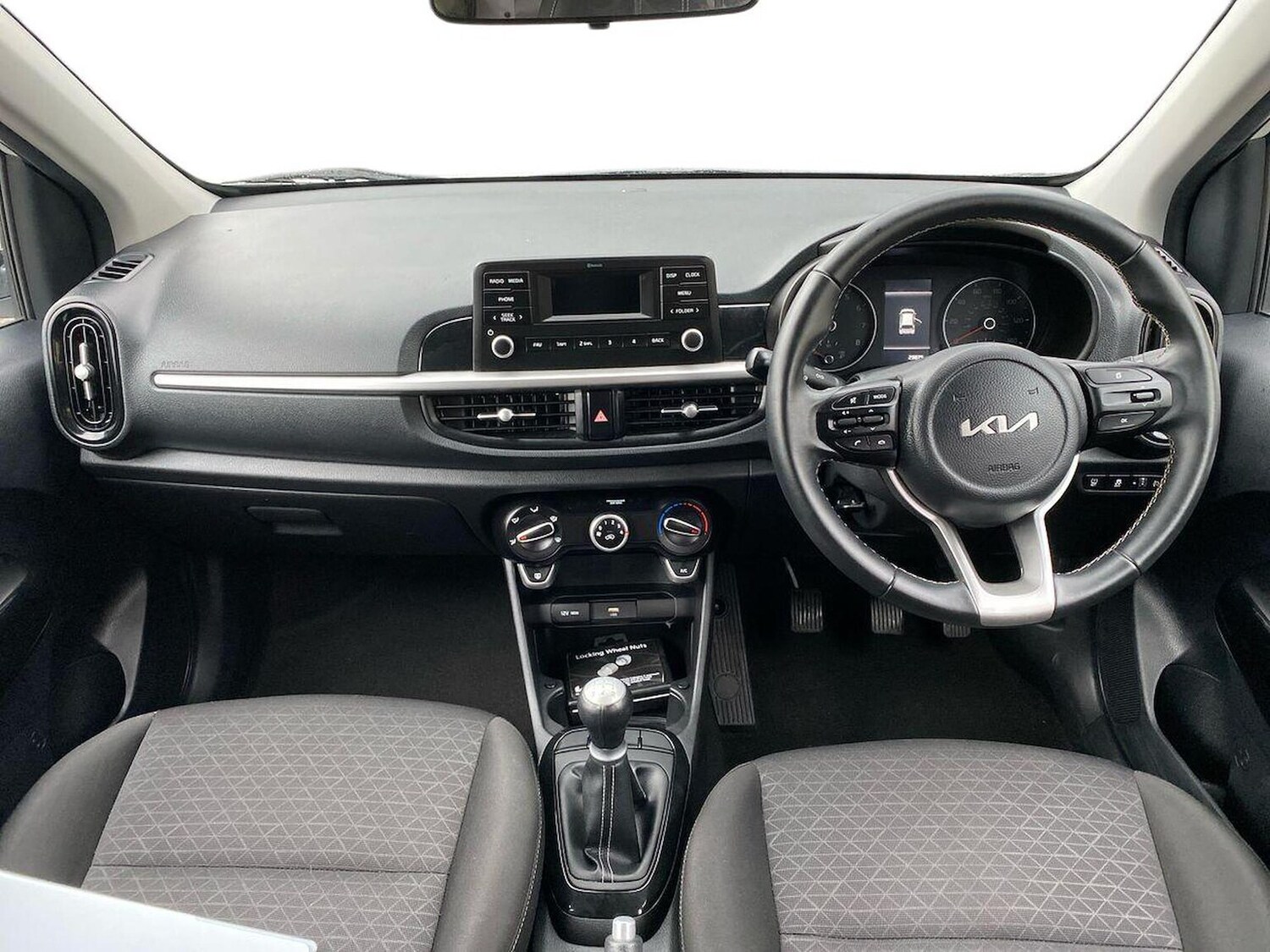 Used Kia Picanto 2023 for sale - 76490512: Photo 8