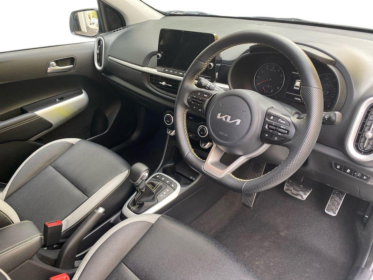 Used Kia Picanto 2022 for sale - 76300794: Photo 15