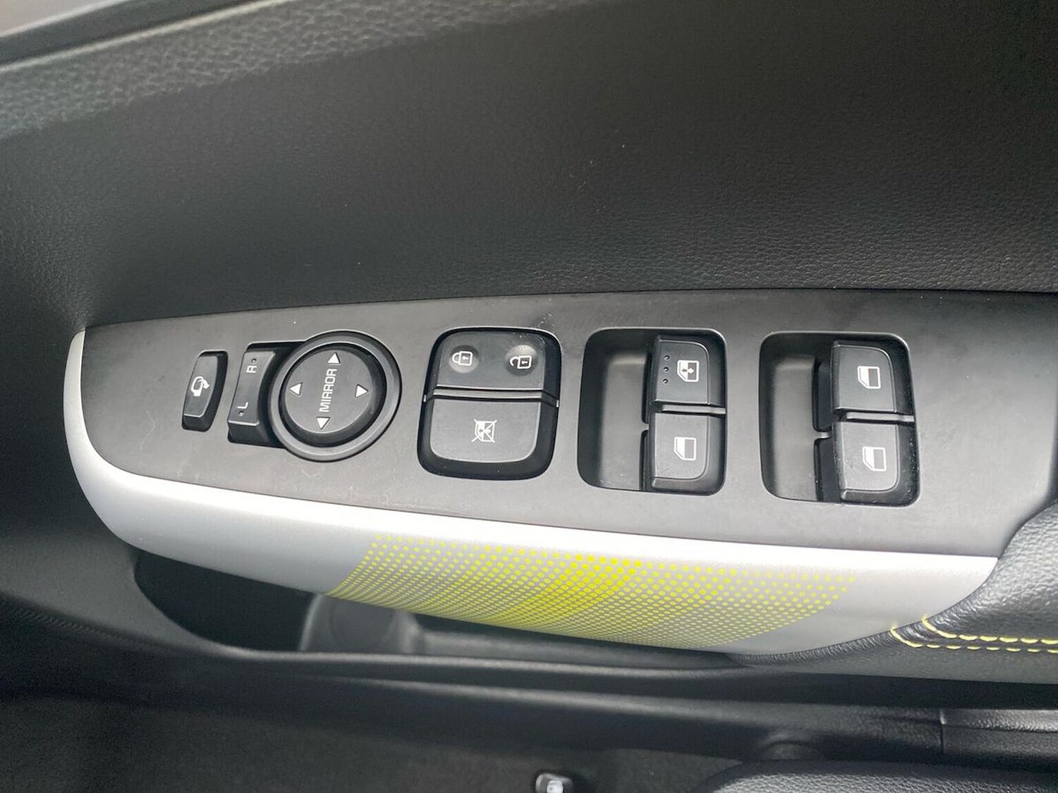 Used Kia Picanto 2022 for sale - 76300794: Photo 21