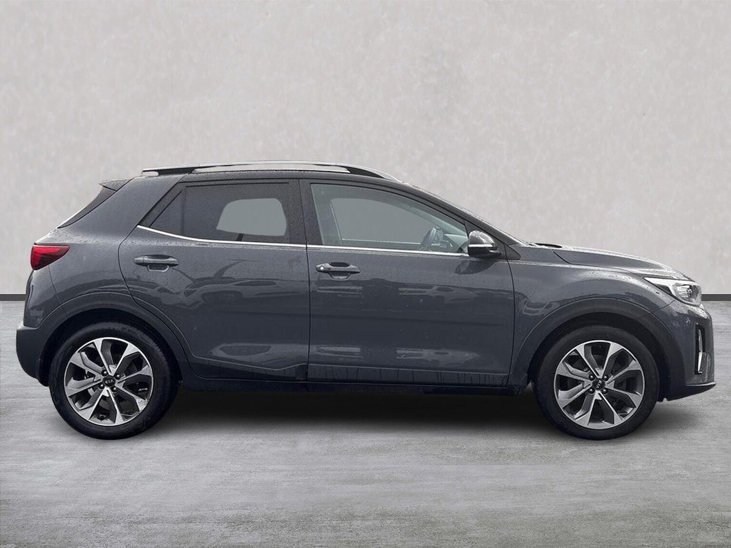 Used Kia Stonic 2021 for sale - 77487969: Photo 3