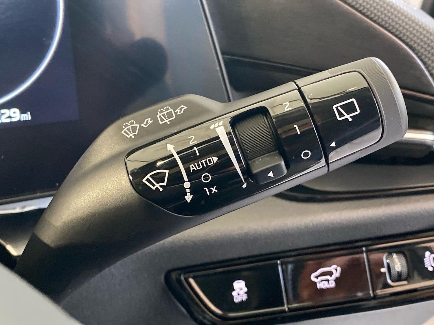 Used Kia Niro 2024 for sale - 76932300: Photo 28