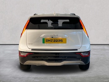 Used Kia Niro 2024 for sale - 76932300: Photo