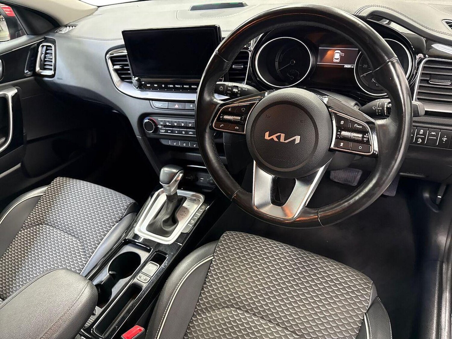 Used Kia XCeed 2022 for sale - 78191209: Photo 17