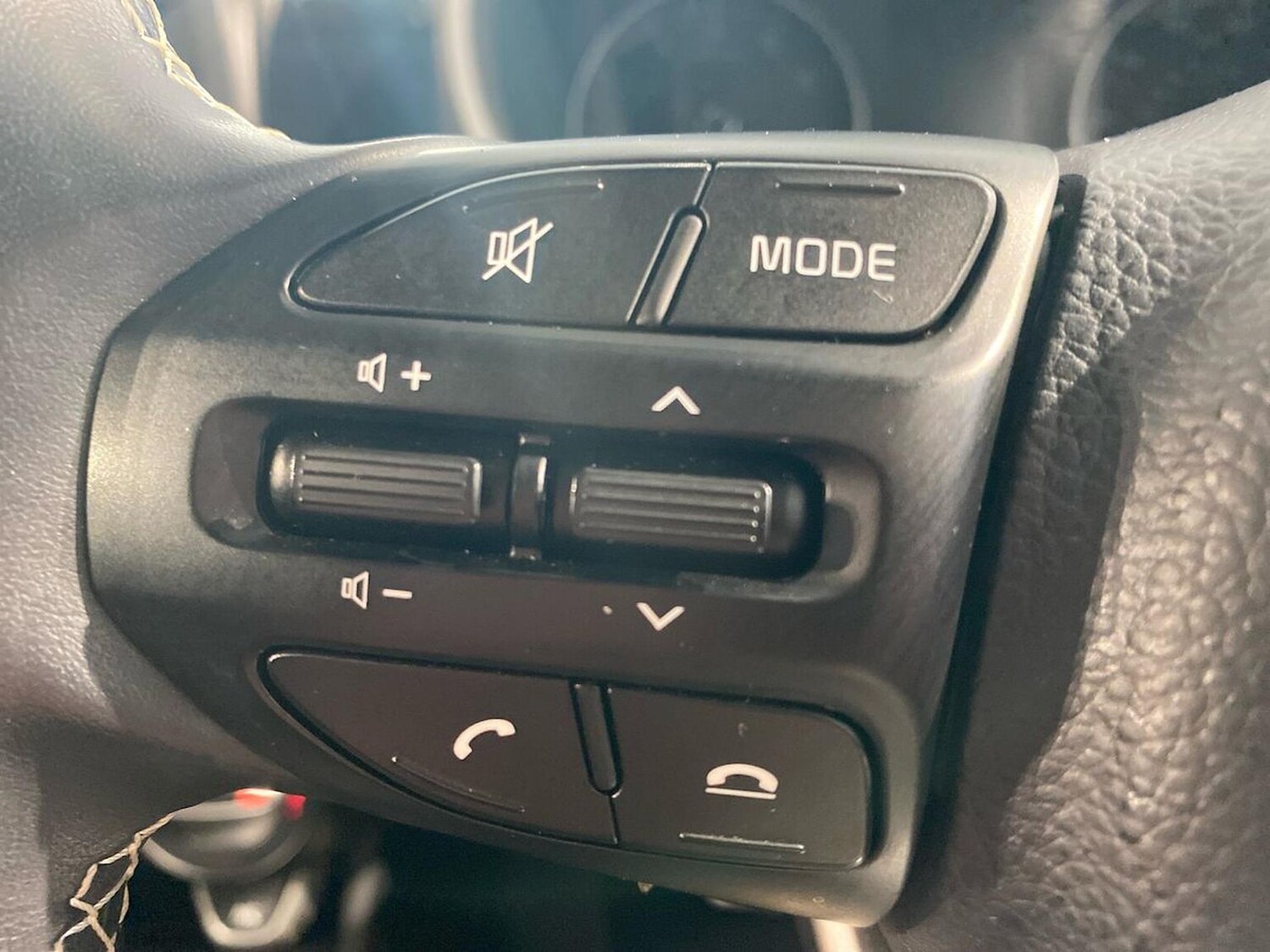 Used Kia Picanto 2023 for sale - 76490509: Photo 25