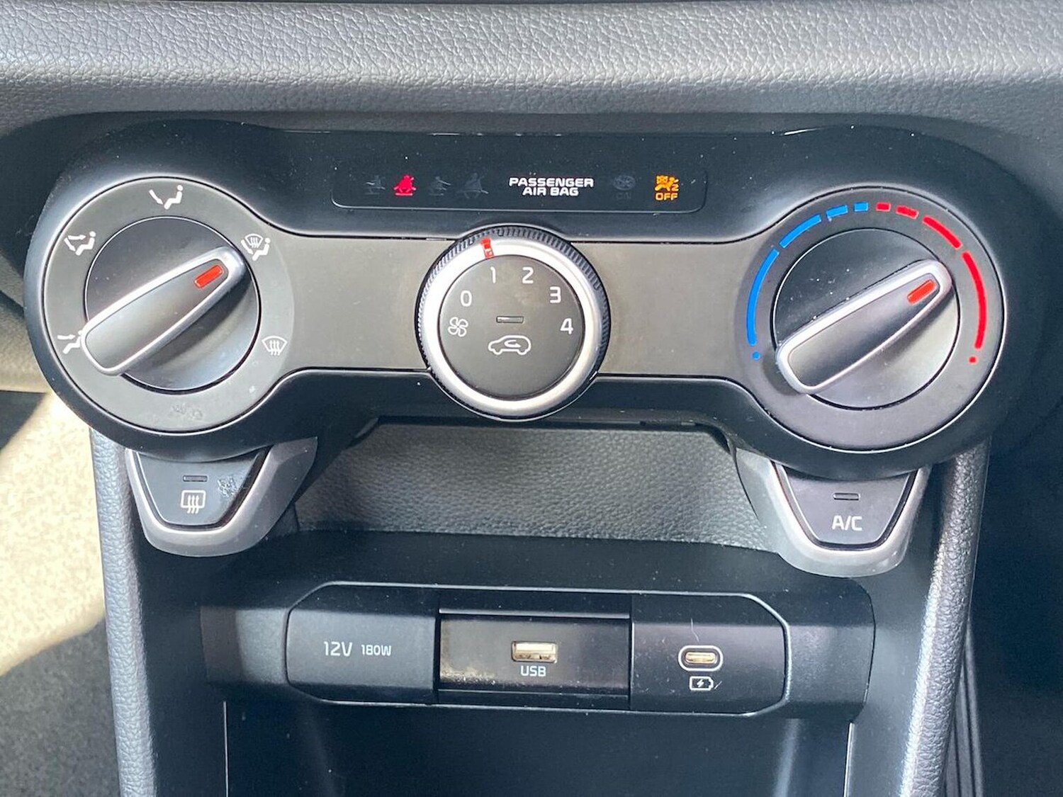 Used Kia Picanto 2024 for sale - 75962315: Photo 12