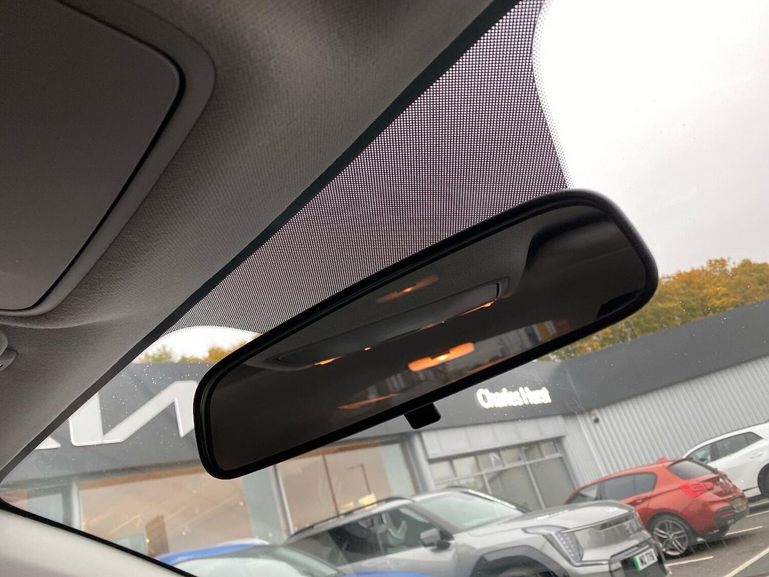 Used Kia Stonic 2019 for sale - 76299391: Photo 14