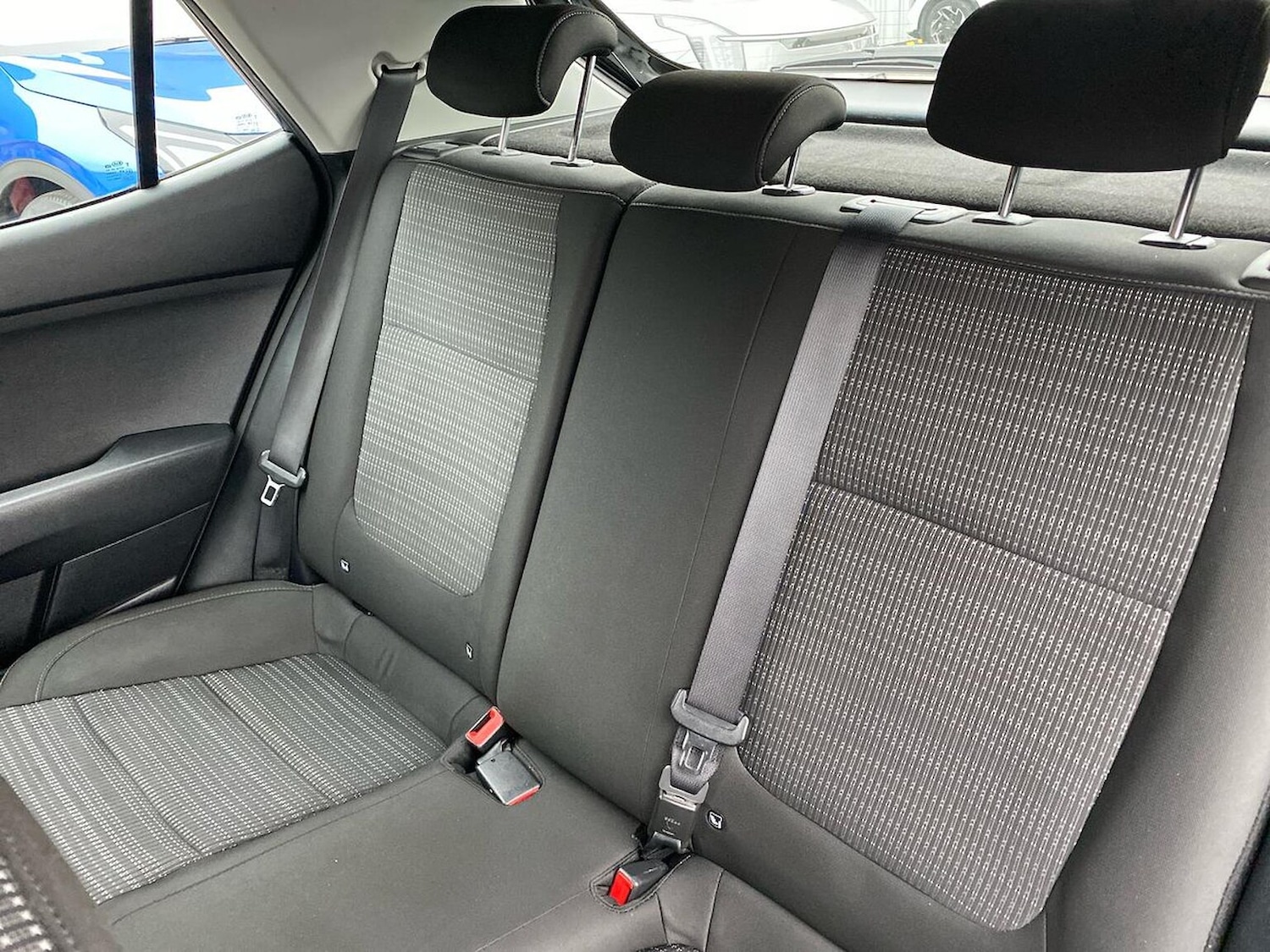 Used Kia Stonic 2019 for sale - 76299391: Photo 16