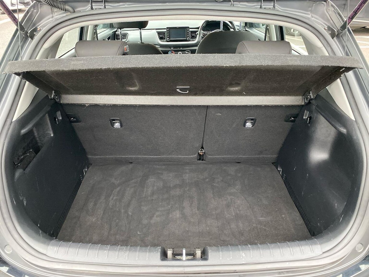 Used Kia Stonic 2019 for sale - 76299391: Photo 17