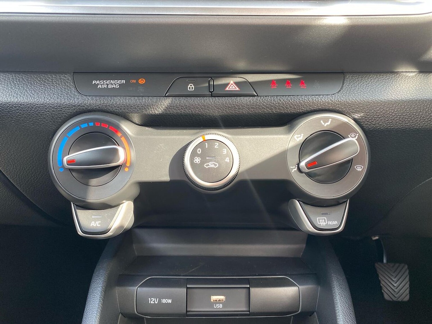 Used Kia Stonic 2025 for sale - 77073200: Photo 12