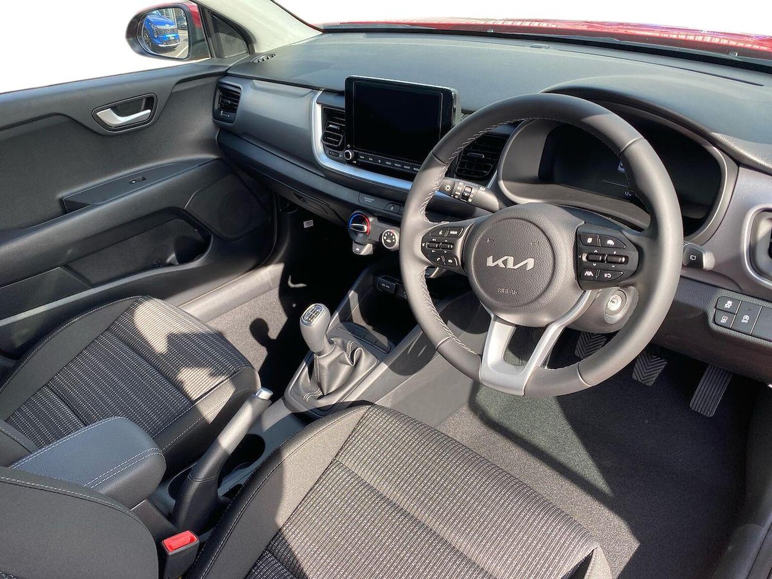 Used Kia Stonic 2025 for sale - 77073200: Photo 15