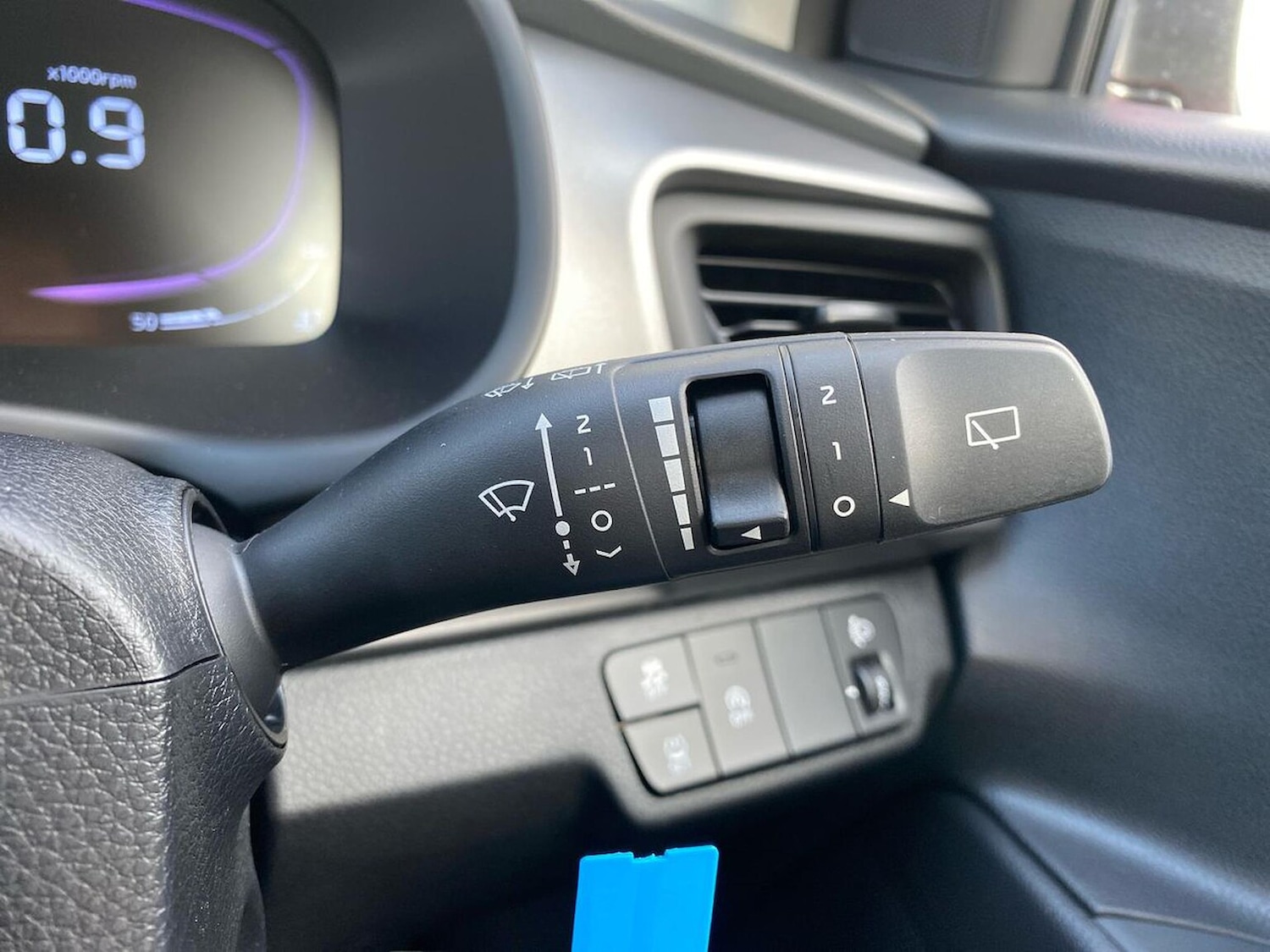 Used Kia Stonic 2025 for sale - 77073200: Photo 28