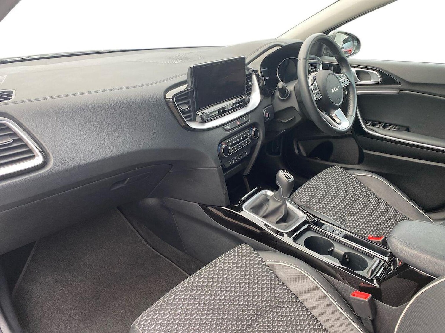 Used Kia XCeed 2023 for sale - 76171543: Photo 7