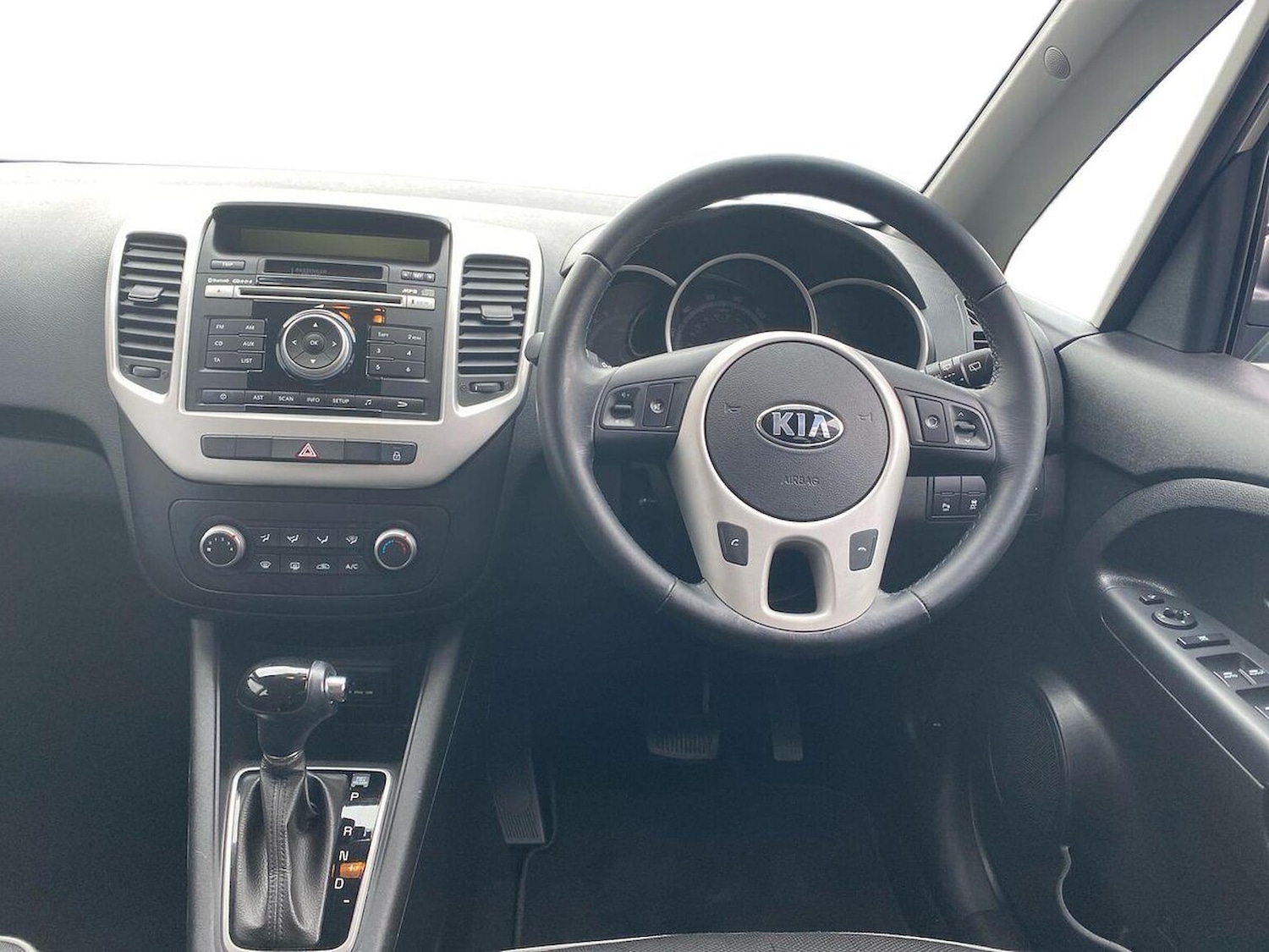 Used Kia Venga 2018 for sale - 76198364: Photo 10