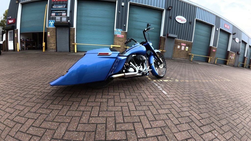 Harley-Davidson ROAD KING