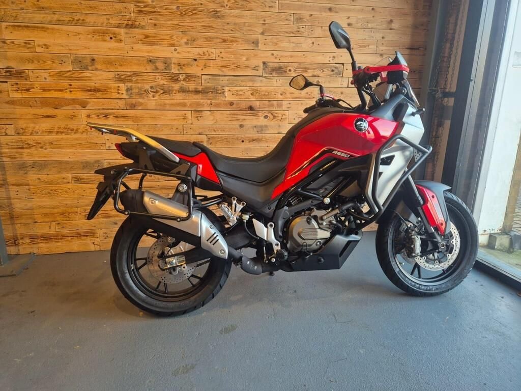QJMOTOR SVT 650