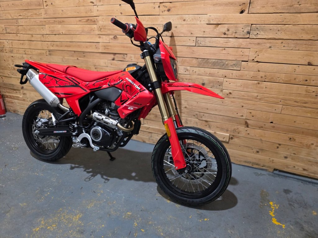 Used QJMOTOR COV 125 S 2026 for sale - 78286687: Photo 13