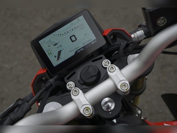 Used QJMOTOR SRK 125 S 2026 for sale - bike-78286656: Photo