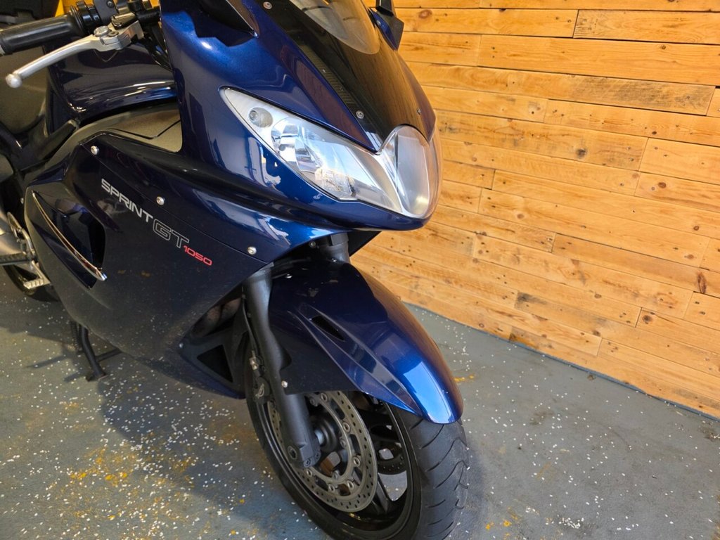 Used Triumph SPRINT 2010 for sale - 78286677: Photo 3