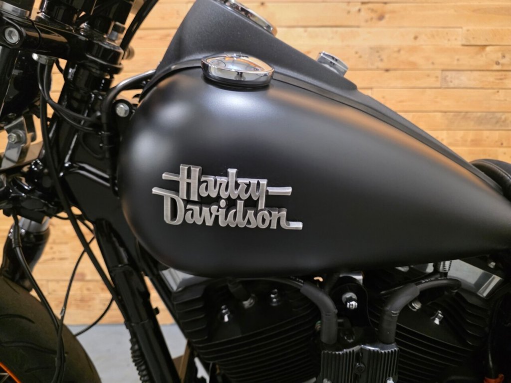 Harley-Davidson DYNA