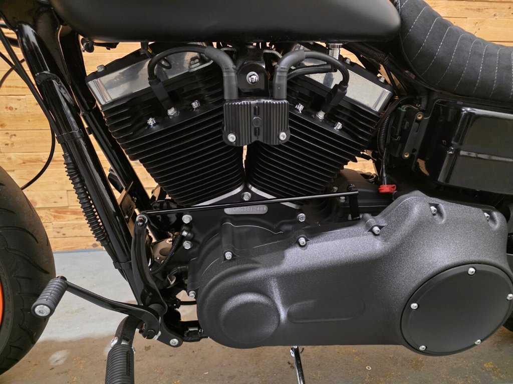 Harley-Davidson DYNA