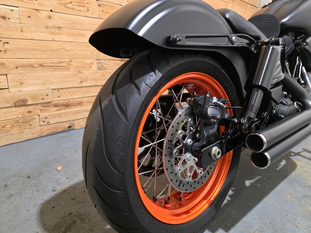 Harley-Davidson DYNA