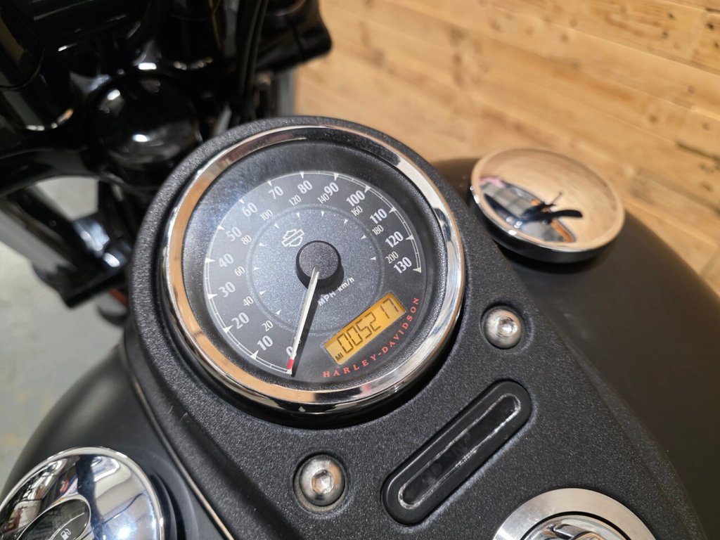 Harley-Davidson DYNA