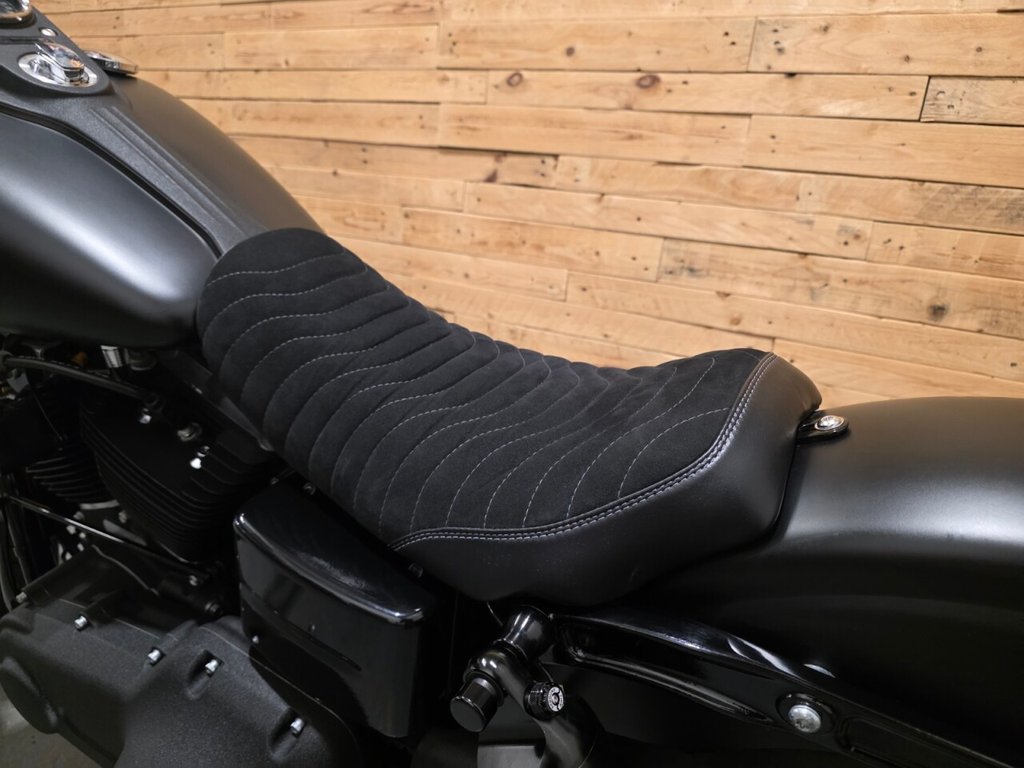 Harley-Davidson DYNA