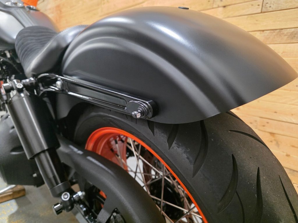 Harley-Davidson DYNA