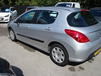 Used Peugeot 308 2013 for sale - 79607786: Photo