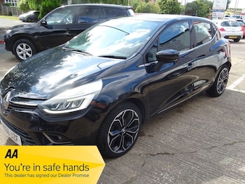 Used Renault Clio 2016 for sale - 79607780: Photo