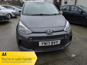Used Hyundai i10 2017 for sale - 79370405: Photo