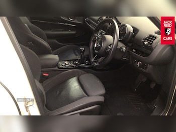 Used MINI Clubman 2018 for sale - 78823621: Photo