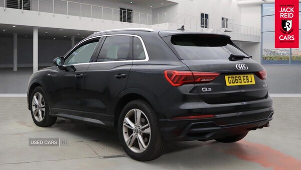 Used Audi Q3 2019 for sale - 76073311: Photo 2