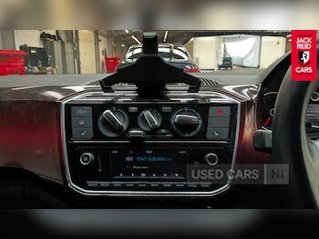 Used Volkswagen up! 2018 for sale - 78101913: Photo