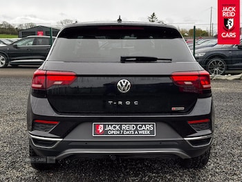Used Volkswagen T-Roc 2019 for sale - 76260759: Photo