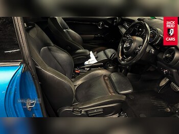 Used MINI Hatch 2018 for sale - 77176040: Photo