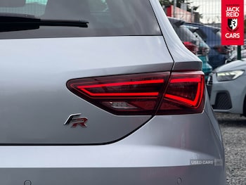 Used SEAT Leon 2019 for sale - 75388704: Photo