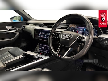 Used Audi e-tron 2020 for sale - 78232308: Photo