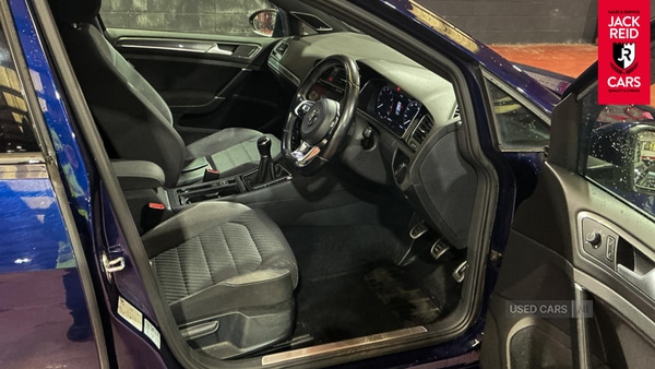 Used Volkswagen Golf 2019 for sale - 77884226: Photo 2